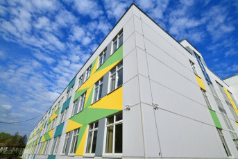 К 1 сентября в Санкт-Петербурге откроются 12 новых школ