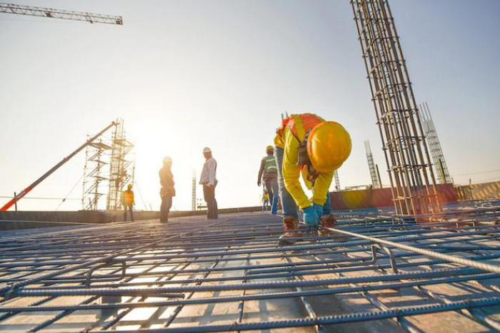 Правительство Ленобласти усилит дисциплину застройщиков при возведении соцобъектов