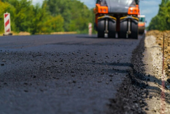 В Колпинском районе начинается строительство новых дорог