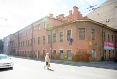 В Петроградском районе начинается воссоздание стариного дома